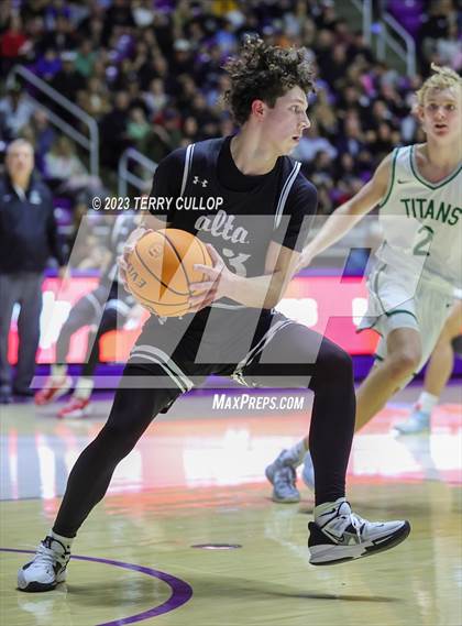 Thumbnail 3 in Alta vs. Olympus (UHSAA 5A Semifinal) photogallery.