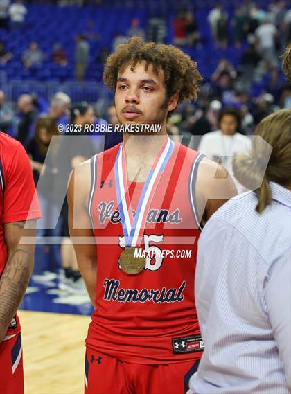 Thumbnail 1 in Kimball vs. Veterans Memorial (UIL 5A Basketball State Semifinal Medal Ceremony) photogallery.