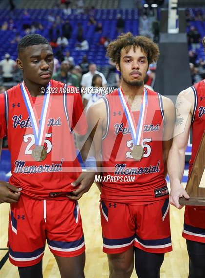 Thumbnail 1 in Kimball vs. Veterans Memorial (UIL 5A Basketball State Semifinal Medal Ceremony) photogallery.