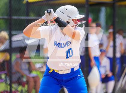 Thumbnail 3 in Muscatine vs Northwest (Rick Doran Classic) photogallery.