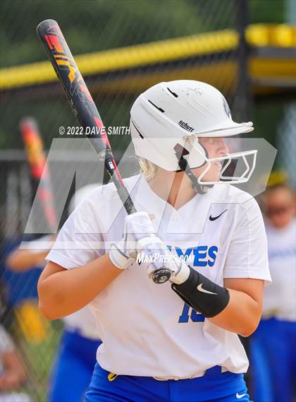 Thumbnail 2 in Muscatine vs Northwest (Rick Doran Classic) photogallery.