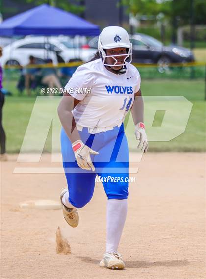 Thumbnail 3 in Muscatine vs Northwest (Rick Doran Classic) photogallery.
