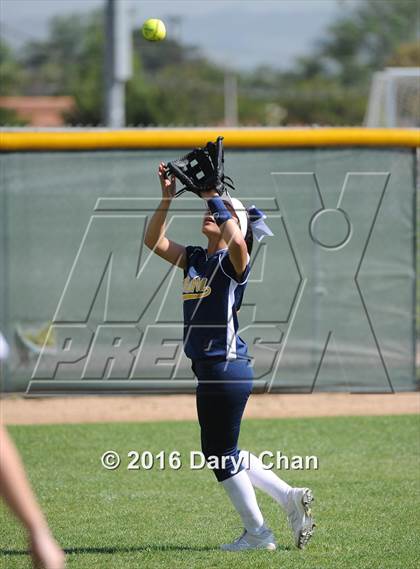Thumbnail 1 in Flintridge Prep @ Alhambra photogallery.