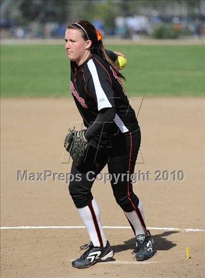 Thumbnail 3 in Escondido vs Orange Glen (North County Tournament) photogallery.