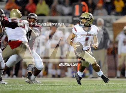 Thumbnail 2 in Terrebonne vs. Destrehan (LHSAA 5A Quarterfinal) photogallery.