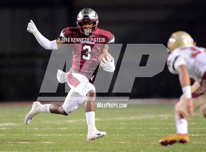Thumbnail 1 in Terrebonne vs. Destrehan (LHSAA 5A Quarterfinal) photogallery.