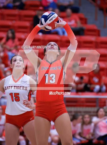 Thumbnail 1 in Brownwood @ Glen Rose photogallery.