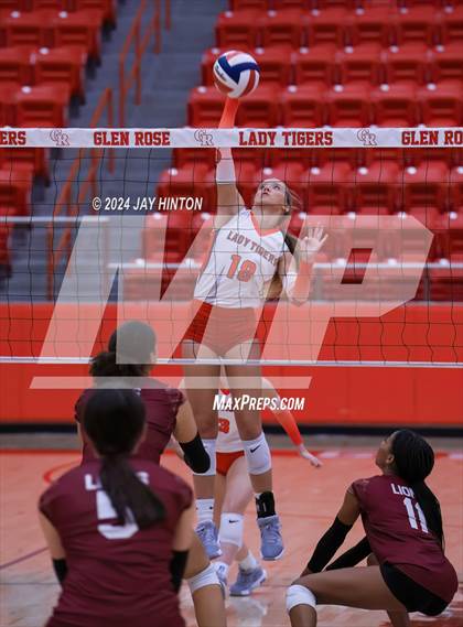 Thumbnail 3 in Brownwood @ Glen Rose photogallery.