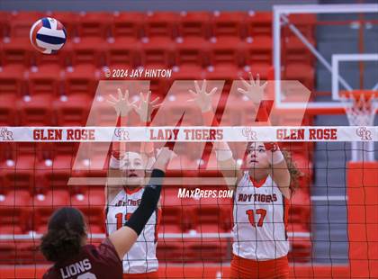 Thumbnail 2 in Brownwood @ Glen Rose photogallery.
