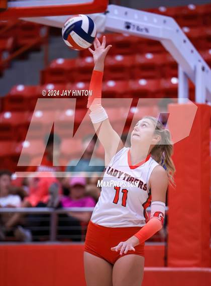 Thumbnail 2 in Brownwood @ Glen Rose photogallery.