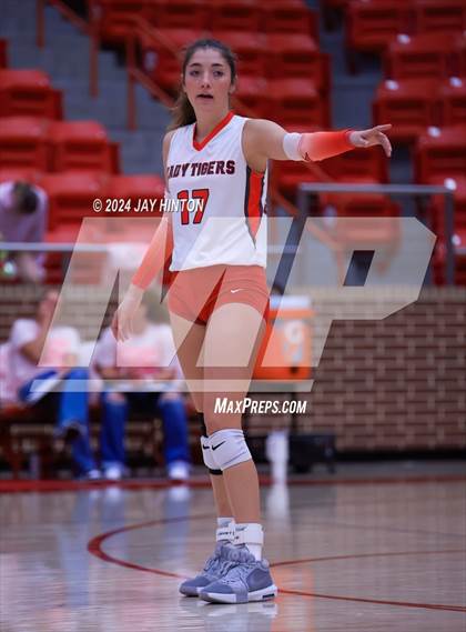 Thumbnail 2 in Brownwood @ Glen Rose photogallery.