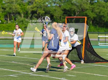 Thumbnail 3 in Massapequa vs. Ward Melville - Long Island Class A Championship photogallery.