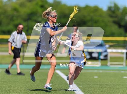 Thumbnail 2 in Massapequa vs. Ward Melville - Long Island Class A Championship photogallery.