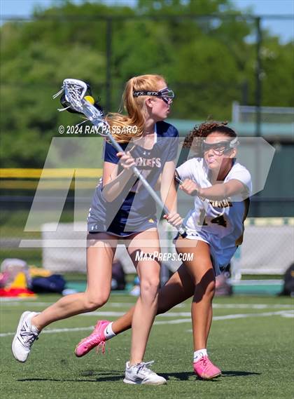 Thumbnail 2 in Massapequa vs. Ward Melville - Long Island Class A Championship photogallery.