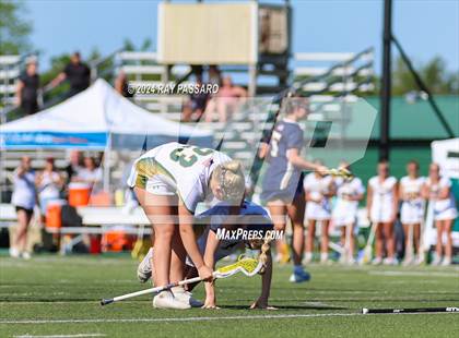 Thumbnail 2 in Massapequa vs. Ward Melville - Long Island Class A Championship photogallery.