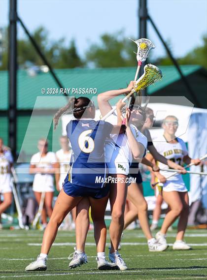 Thumbnail 3 in Massapequa vs. Ward Melville - Long Island Class A Championship photogallery.