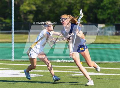 Thumbnail 1 in Massapequa vs. Ward Melville - Long Island Class A Championship photogallery.