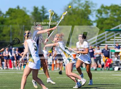 Thumbnail 1 in Massapequa vs. Ward Melville - Long Island Class A Championship photogallery.