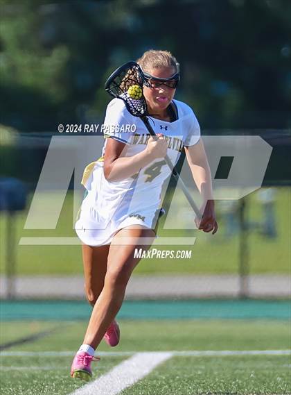 Thumbnail 2 in Massapequa vs. Ward Melville - Long Island Class A Championship photogallery.