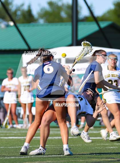 Thumbnail 2 in Massapequa vs. Ward Melville - Long Island Class A Championship photogallery.