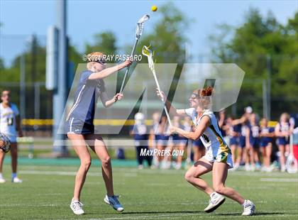 Thumbnail 2 in Massapequa vs. Ward Melville - Long Island Class A Championship photogallery.