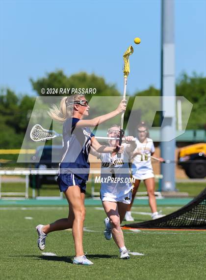 Thumbnail 1 in Massapequa vs. Ward Melville - Long Island Class A Championship photogallery.