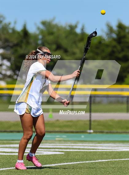 Thumbnail 2 in Massapequa vs. Ward Melville - Long Island Class A Championship photogallery.