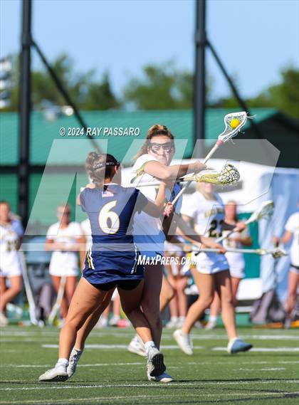 Thumbnail 2 in Massapequa vs. Ward Melville - Long Island Class A Championship photogallery.