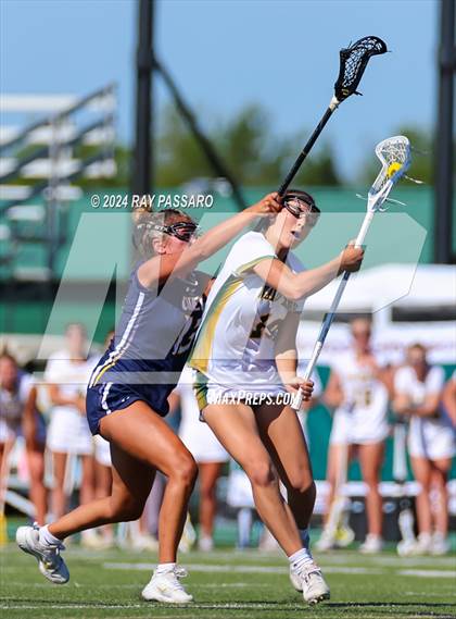 Thumbnail 3 in Massapequa vs. Ward Melville - Long Island Class A Championship photogallery.