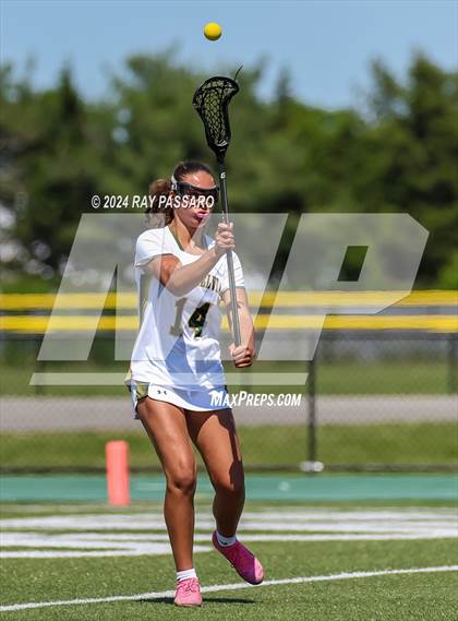 Thumbnail 1 in Massapequa vs. Ward Melville - Long Island Class A Championship photogallery.