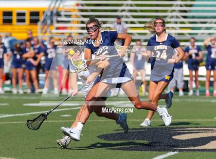 Thumbnail 1 in Massapequa vs. Ward Melville - Long Island Class A Championship photogallery.