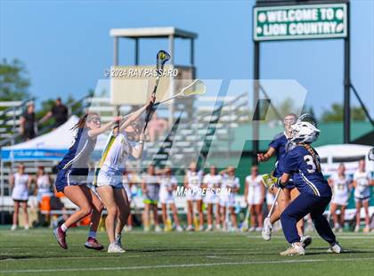 Thumbnail 1 in Massapequa vs. Ward Melville - Long Island Class A Championship photogallery.