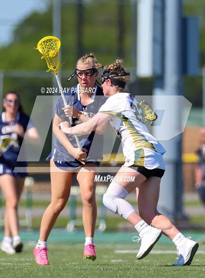 Thumbnail 2 in Massapequa vs. Ward Melville - Long Island Class A Championship photogallery.