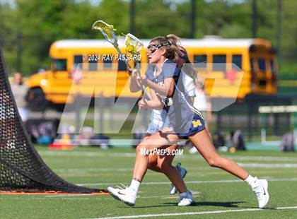 Thumbnail 2 in Massapequa vs. Ward Melville - Long Island Class A Championship photogallery.