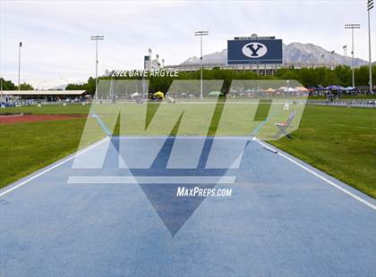 Thumbnail 3 in UHSAA Championships Day 1 photogallery.