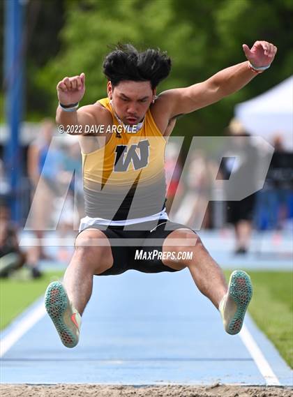 Thumbnail 3 in UHSAA Championships Day 1 photogallery.