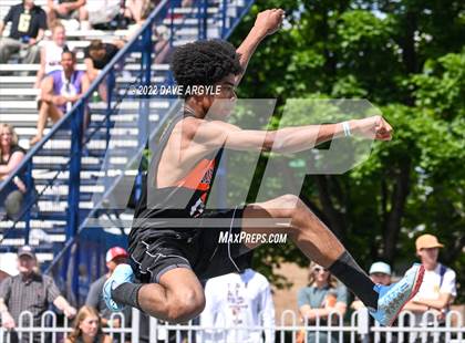 Thumbnail 2 in UHSAA Championships Day 1 photogallery.