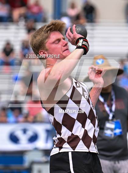 Thumbnail 1 in UHSAA Championships Day 1 photogallery.
