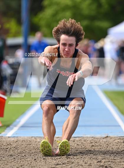 Thumbnail 3 in UHSAA Championships Day 1 photogallery.