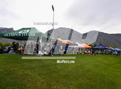 Thumbnail 1 in UHSAA Championships Day 1 photogallery.