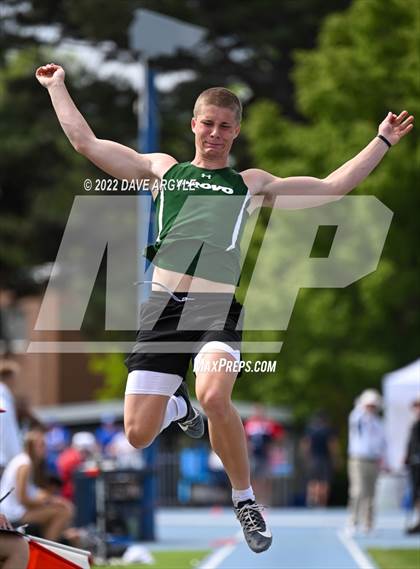 Thumbnail 2 in UHSAA Championships Day 1 photogallery.