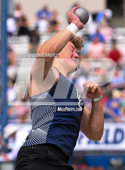 Thumbnail 2 in UHSAA Championships Day 1 photogallery.