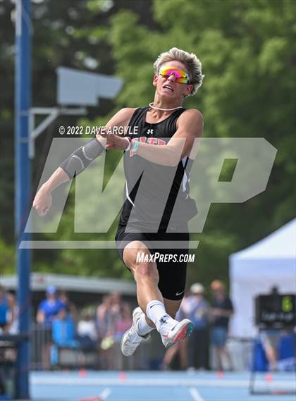 Thumbnail 1 in UHSAA Championships Day 1 photogallery.