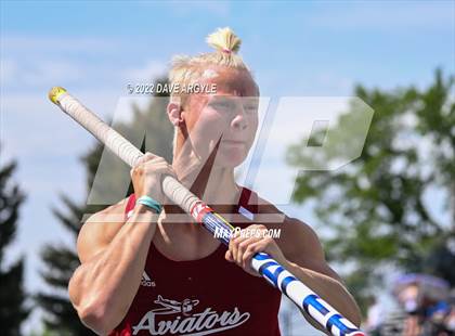 Thumbnail 3 in UHSAA Championships Day 1 photogallery.