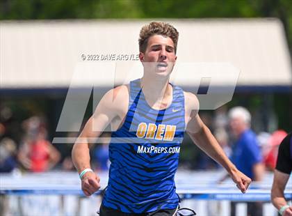 Thumbnail 3 in UHSAA Championships Day 1 photogallery.