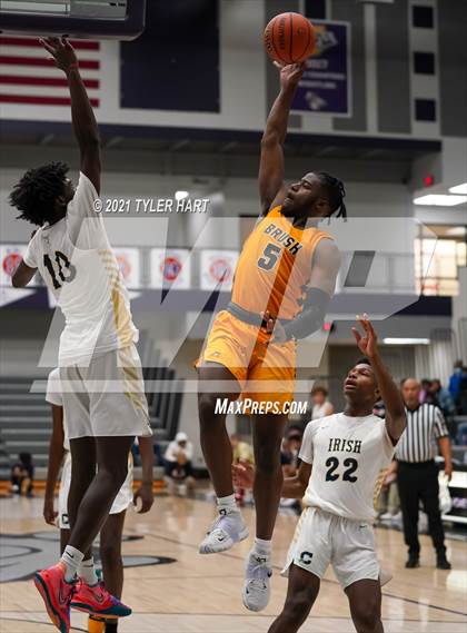 Thumbnail 1 in Brush vs Cathedral (Sneakers for Santa Shootout) photogallery.