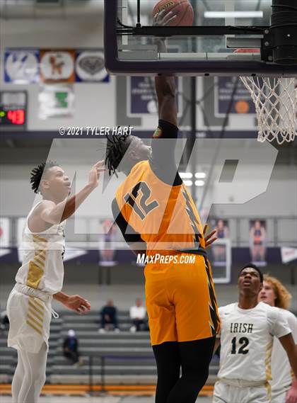 Thumbnail 3 in Brush vs Cathedral (Sneakers for Santa Shootout) photogallery.