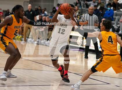 Thumbnail 2 in Brush vs Cathedral (Sneakers for Santa Shootout) photogallery.
