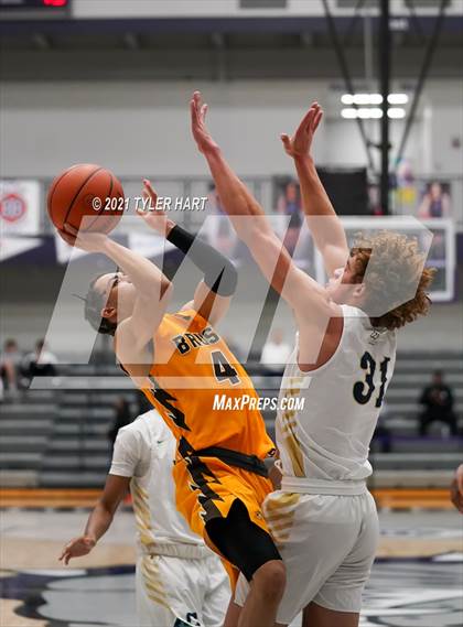 Thumbnail 2 in Brush vs Cathedral (Sneakers for Santa Shootout) photogallery.