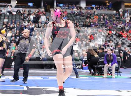 Thumbnail 3 in CHSAA 5A Round 1 photogallery.